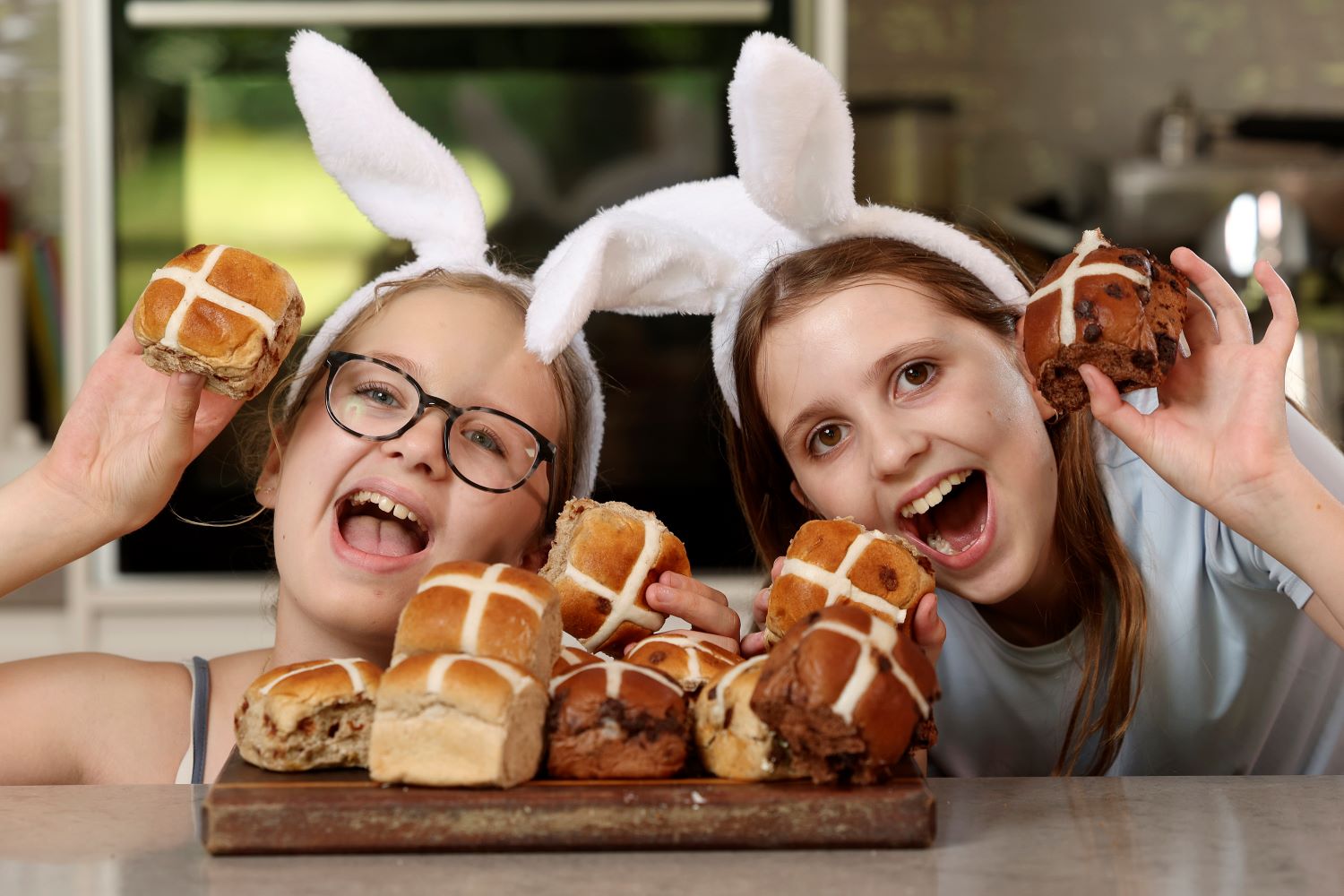 Coles Hot Cross Buns 